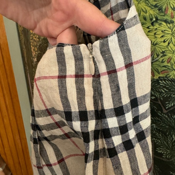 3T Burberry lightweight dress - Picture 8 of 10